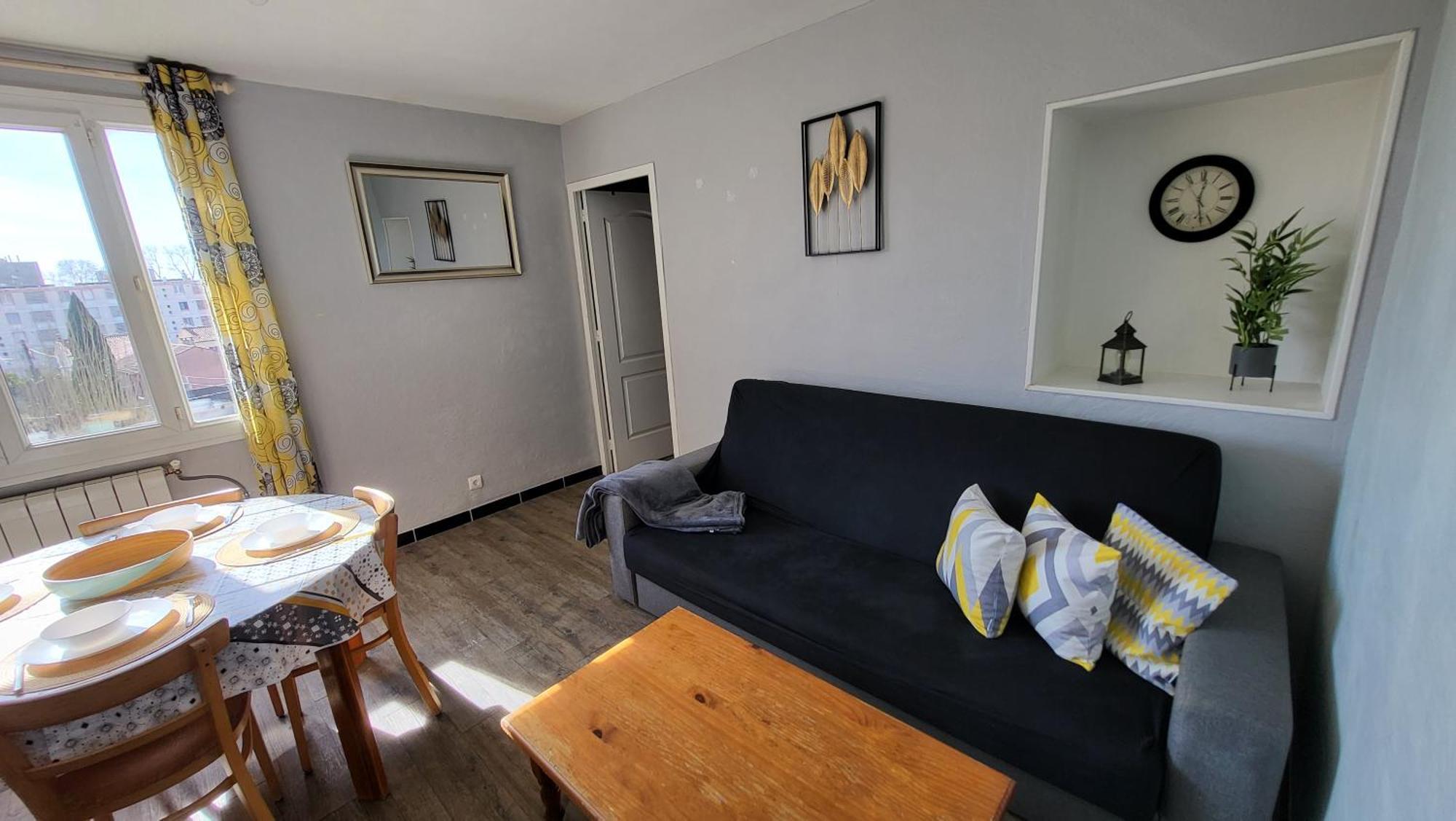 Les Tourterelles D'Avignon Apartment Exterior photo